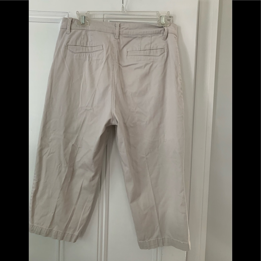 Capri pants beige great quality!